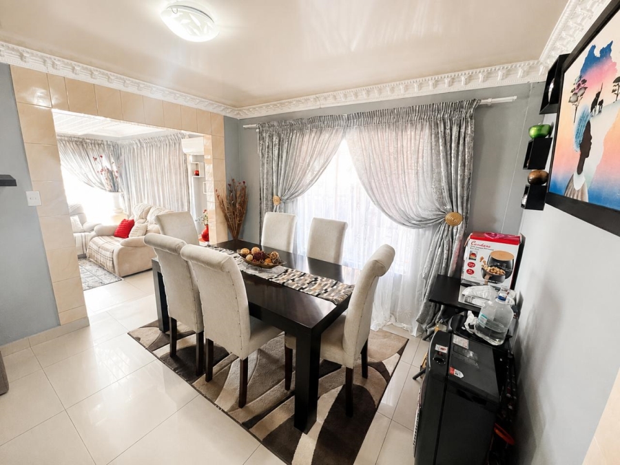 3 Bedroom Property for Sale in Tlhabane West North West